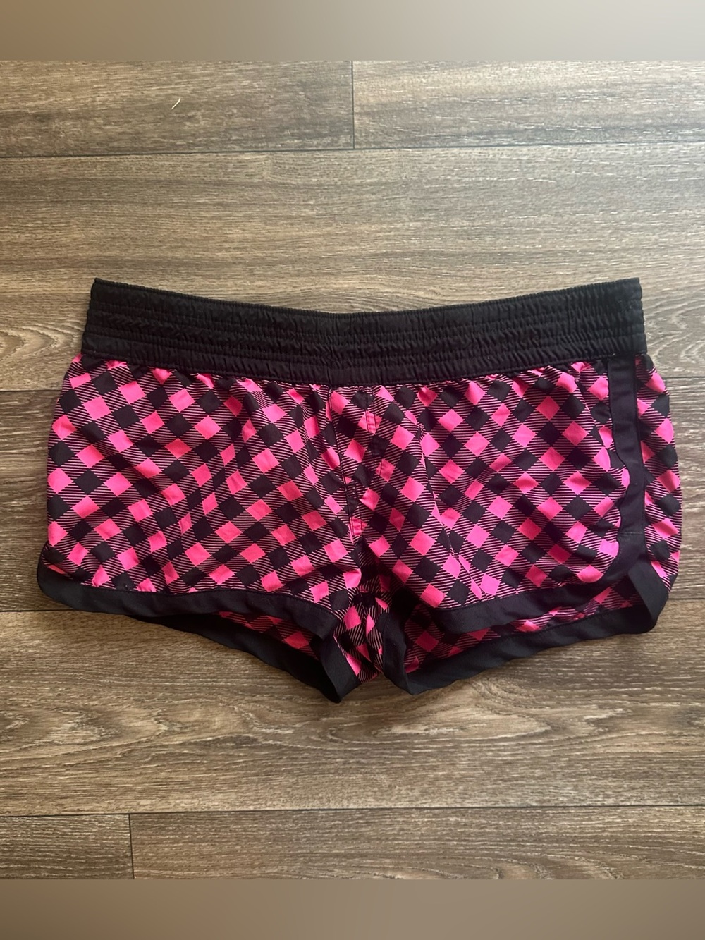 Arizona Black and pink plaid micro mini shorts Sz M 2000s Y2K
